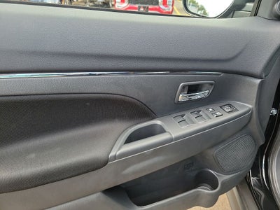 2025 Mitsubishi Outlander Sport 2.0 LE