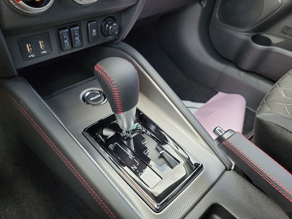 2025 Mitsubishi Outlander Sport 2.0 LE