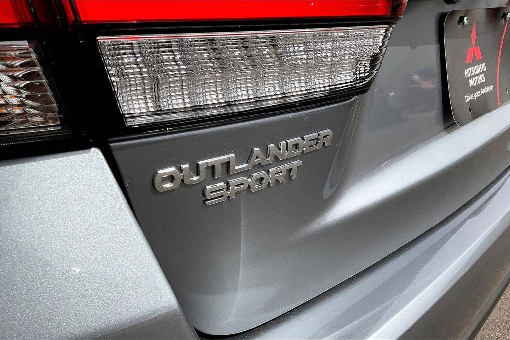 2026 Mitsubishi Outlander Sport 2.0 LE