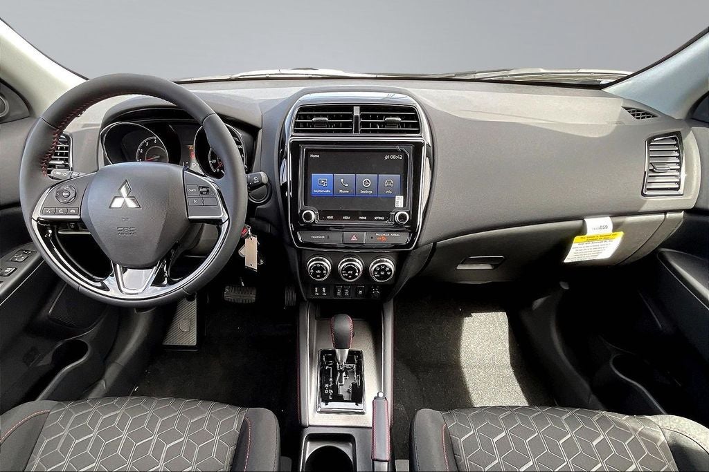 2026 Mitsubishi Outlander Sport 2.0 LE