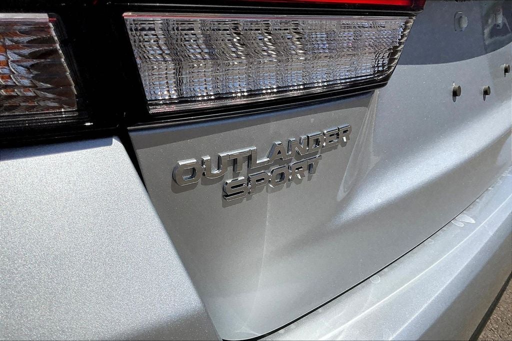 2026 Mitsubishi Outlander Sport 2.0 LE