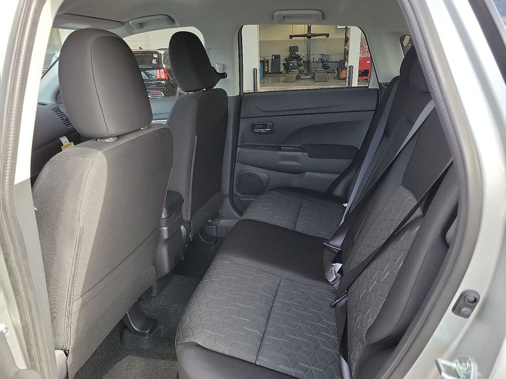 2025 Mitsubishi Outlander Sport 2.0 ES