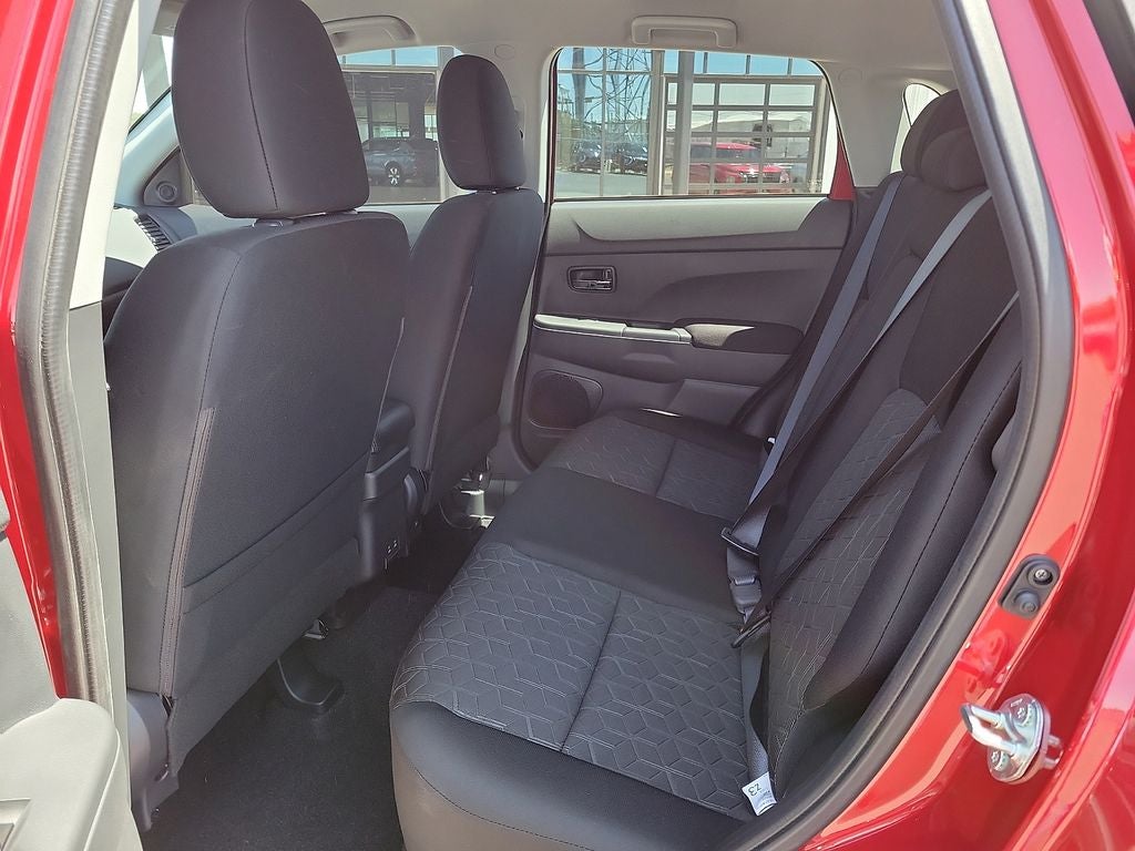 2026 Mitsubishi Outlander Sport 2.0 LE
