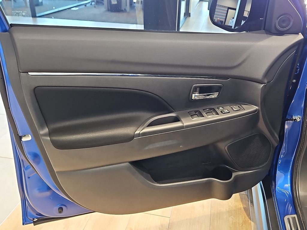 2026 Mitsubishi Outlander Sport 2.0 LE