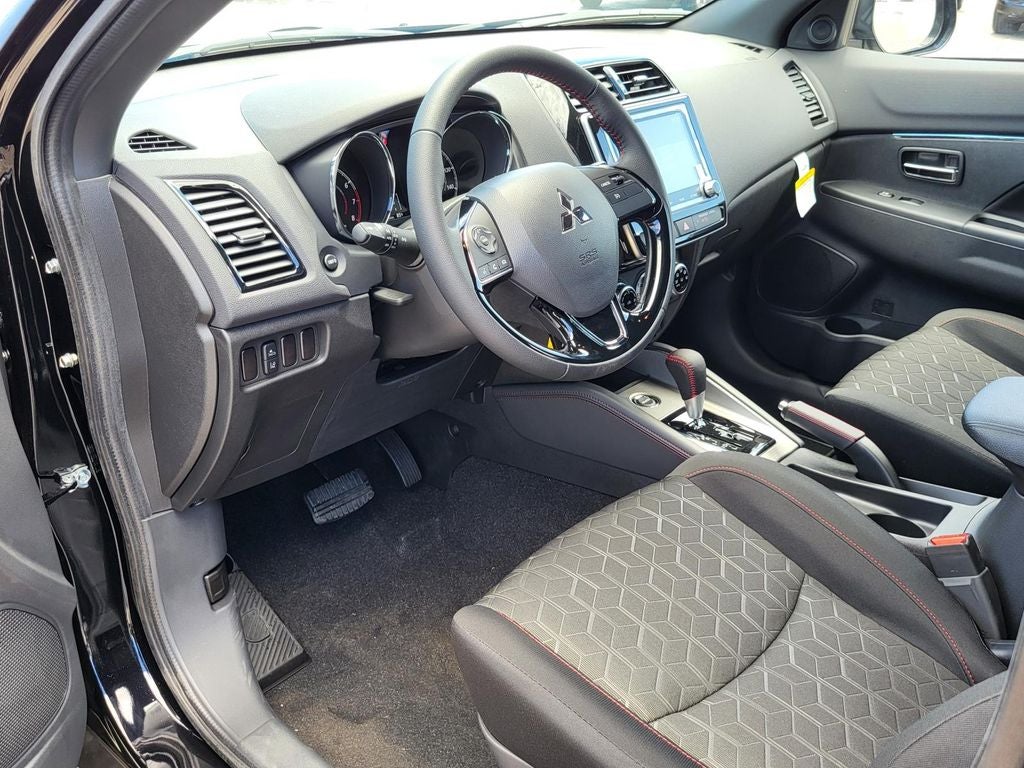 2025 Mitsubishi Outlander Sport Trail Edition