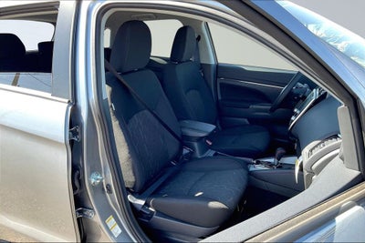 2026 Mitsubishi Outlander Sport 2.0 LE