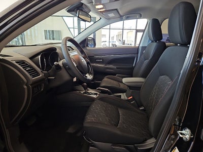 2026 Mitsubishi Outlander Sport 2.0 LE