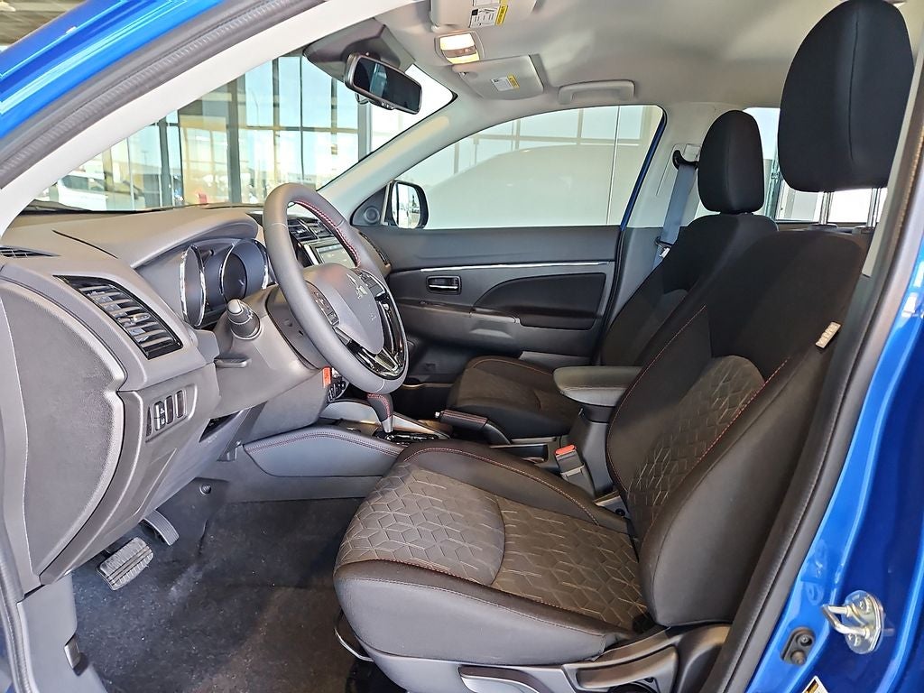 2026 Mitsubishi Outlander Sport 2.0 LE