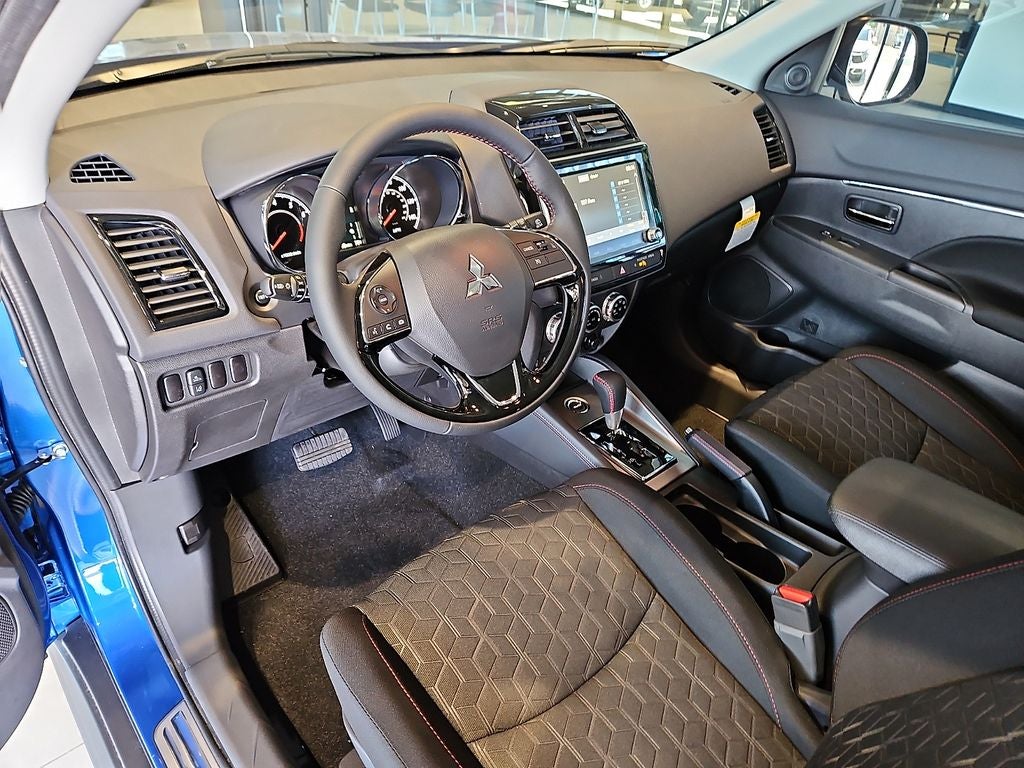2026 Mitsubishi Outlander Sport 2.0 LE