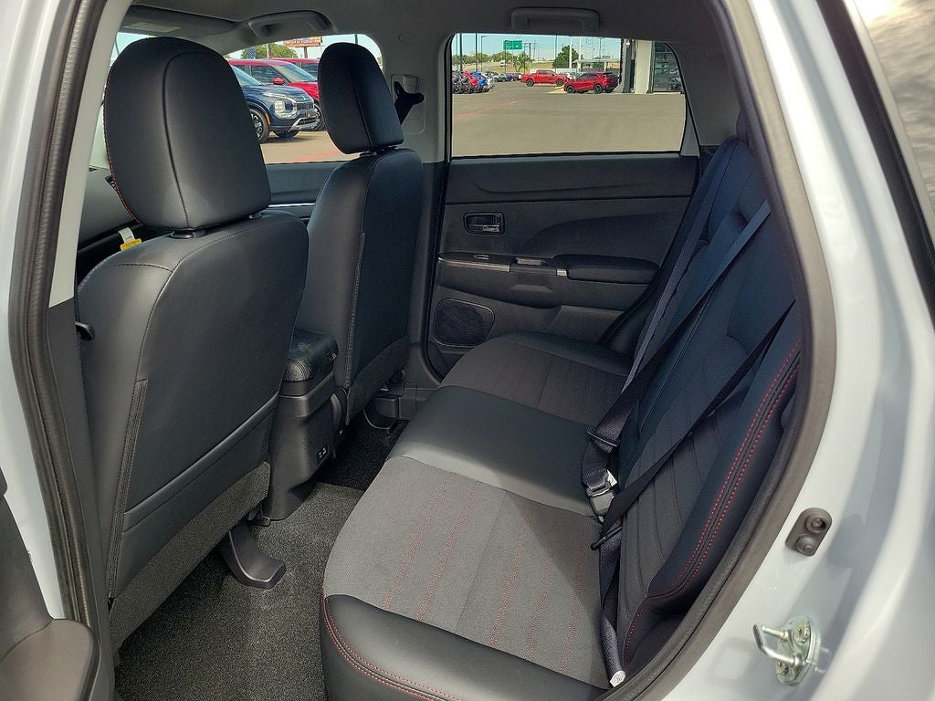 2025 Mitsubishi Outlander Sport 2.0 SE