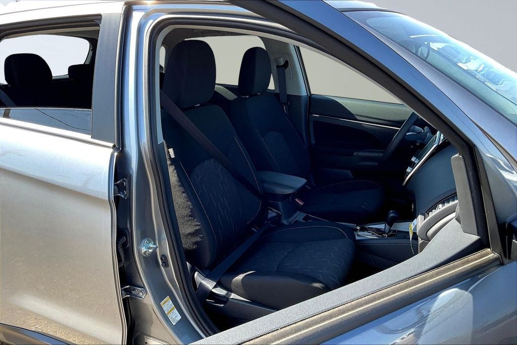 2026 Mitsubishi Outlander Sport 2.0 ES