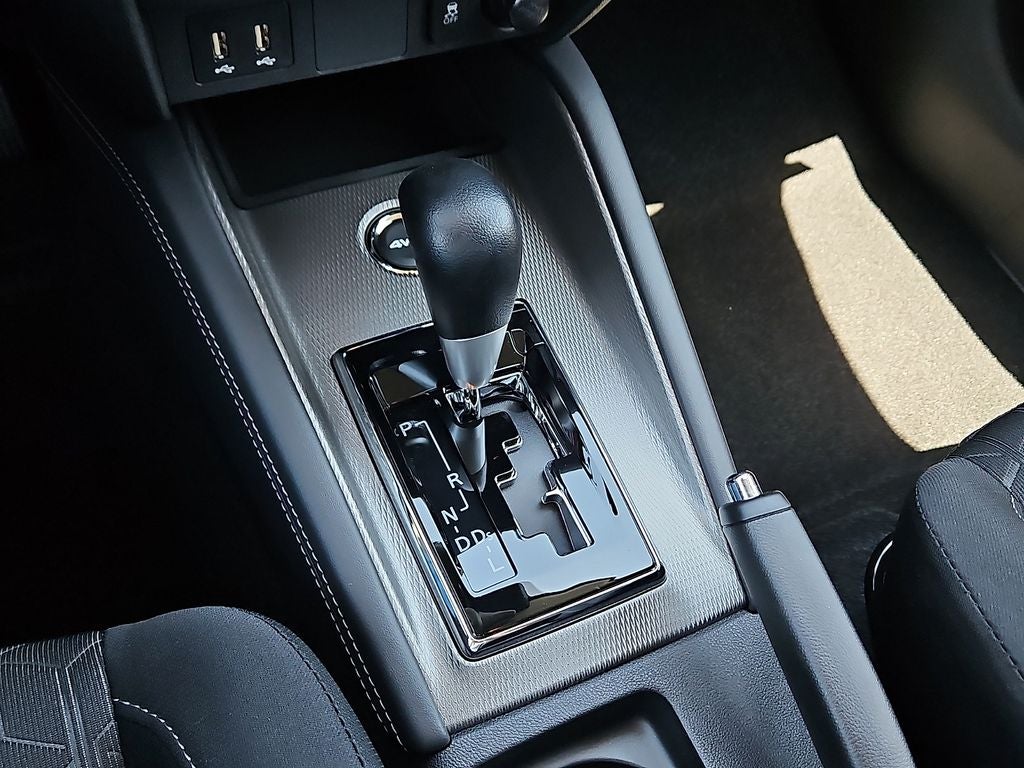 2026 Mitsubishi Outlander Sport 2.0 ES