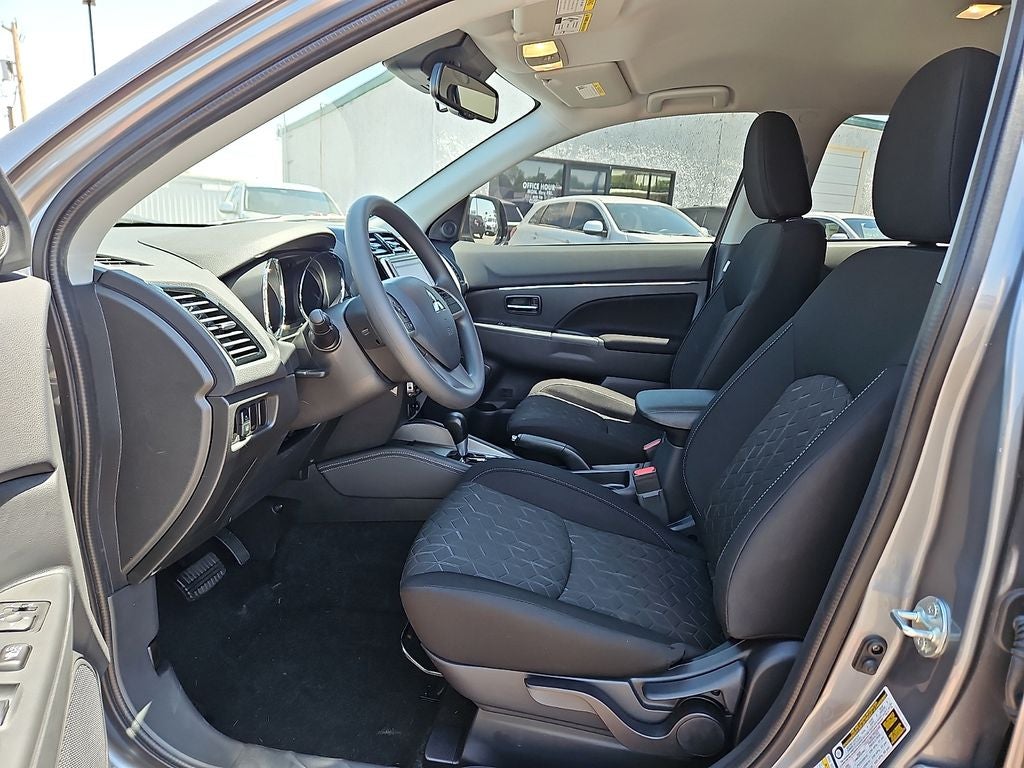 2026 Mitsubishi Outlander Sport 2.0 ES