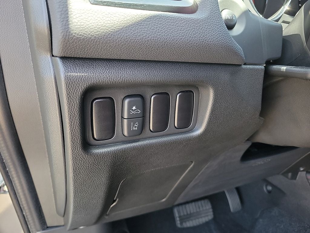 2026 Mitsubishi Outlander Sport 2.0 LE