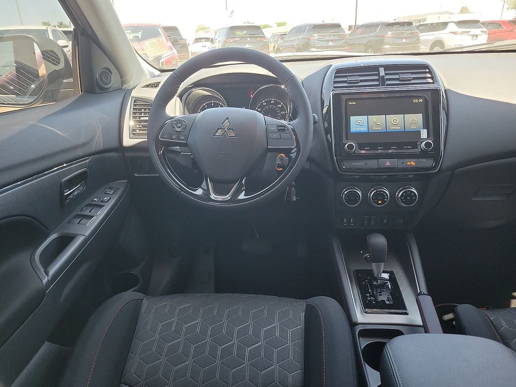 2026 Mitsubishi Outlander Sport 2.0 LE