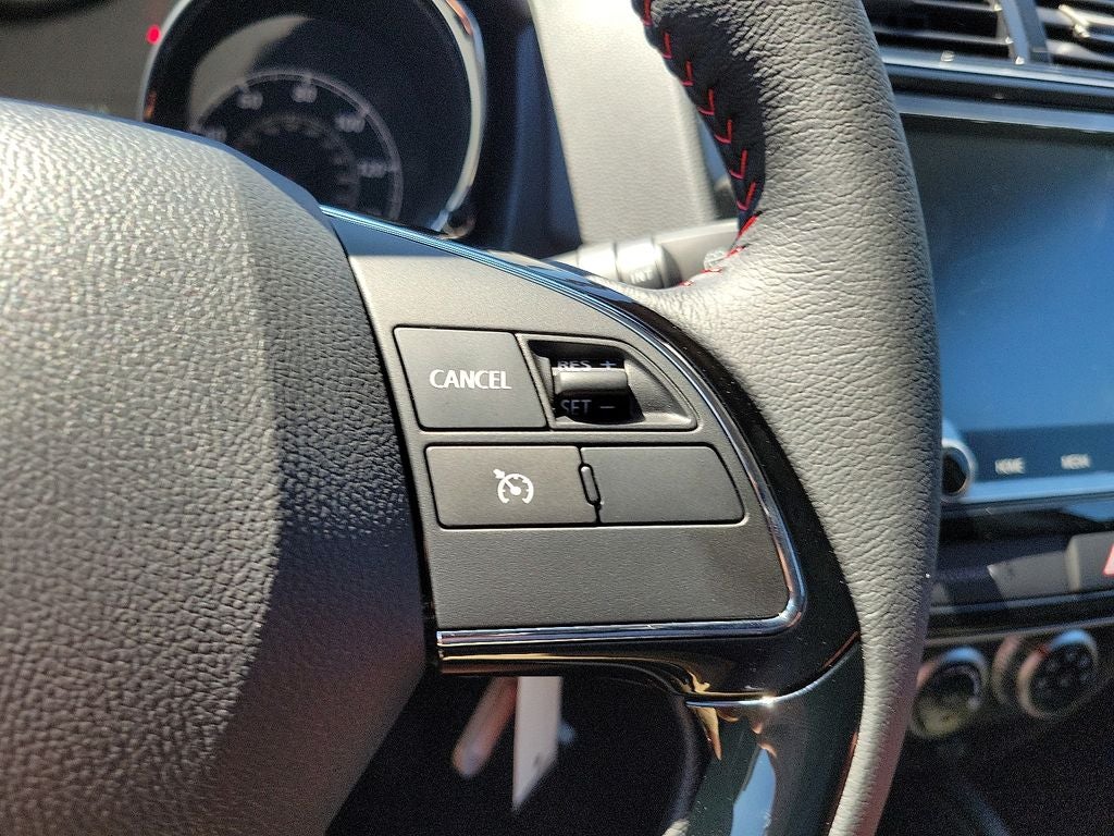 2025 Mitsubishi Outlander Sport 2.0 LE