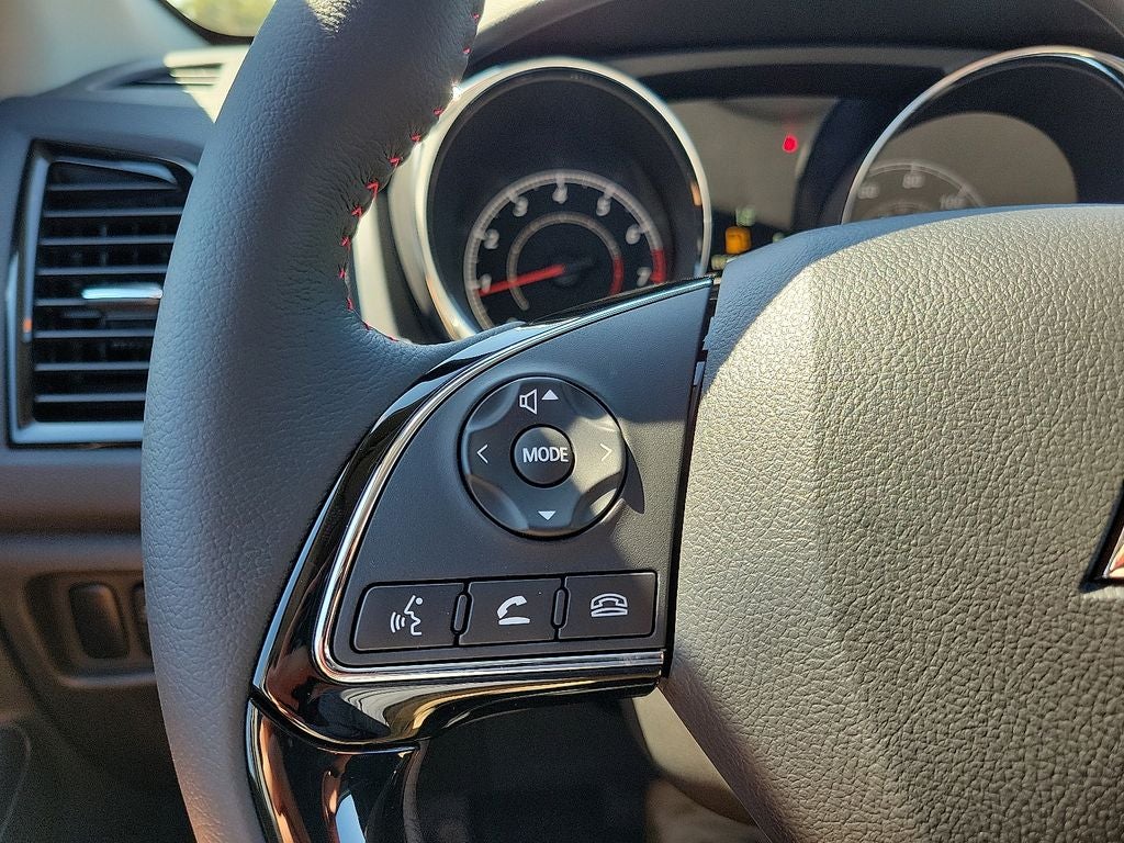 2025 Mitsubishi Outlander Sport 2.0 LE