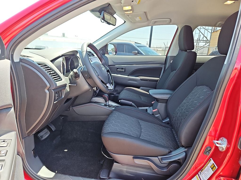 2026 Mitsubishi Outlander Sport 2.0 LE