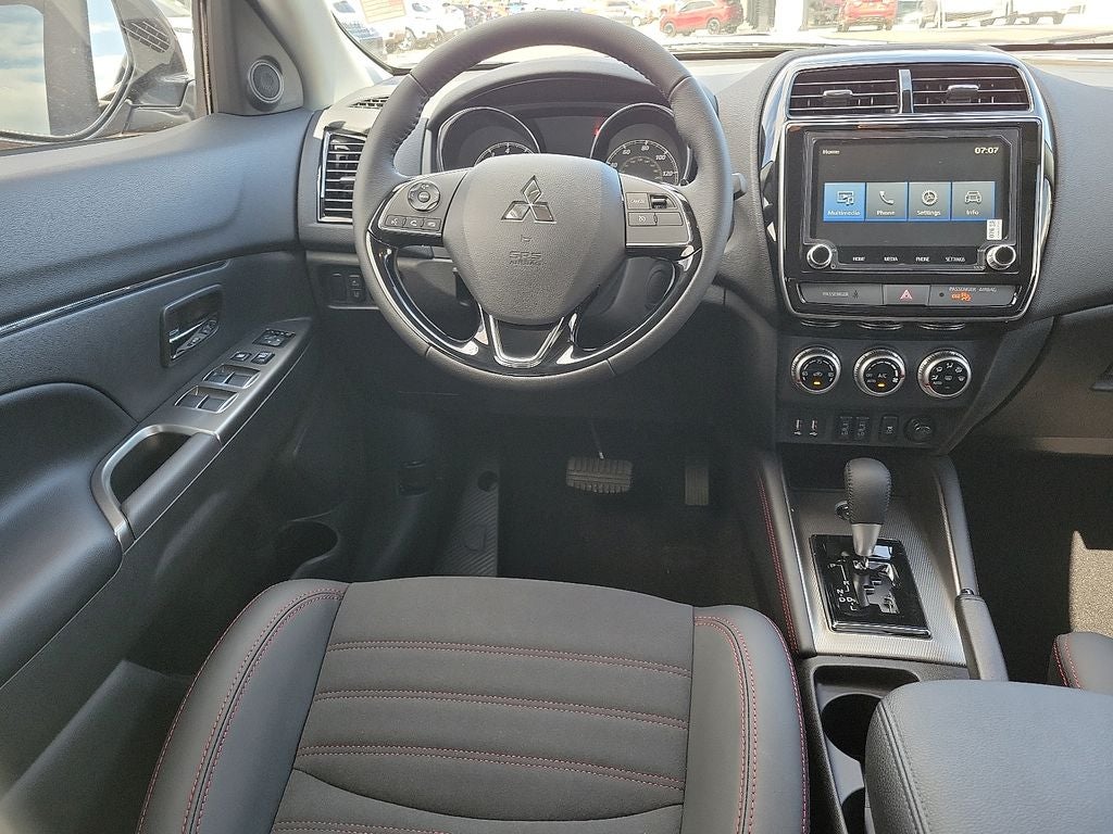 2025 Mitsubishi Outlander Sport 2.0 SE