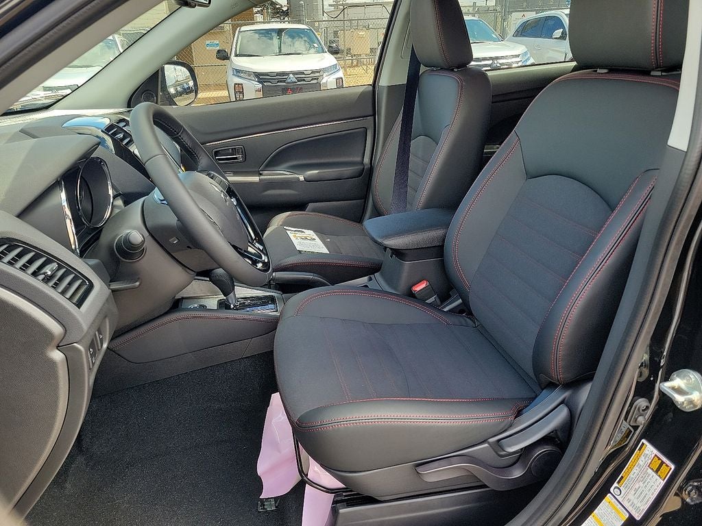 2025 Mitsubishi Outlander Sport 2.0 SE