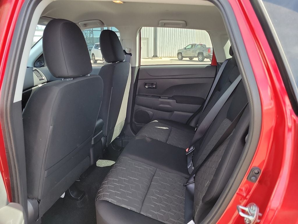 2026 Mitsubishi Outlander Sport 2.0 ES