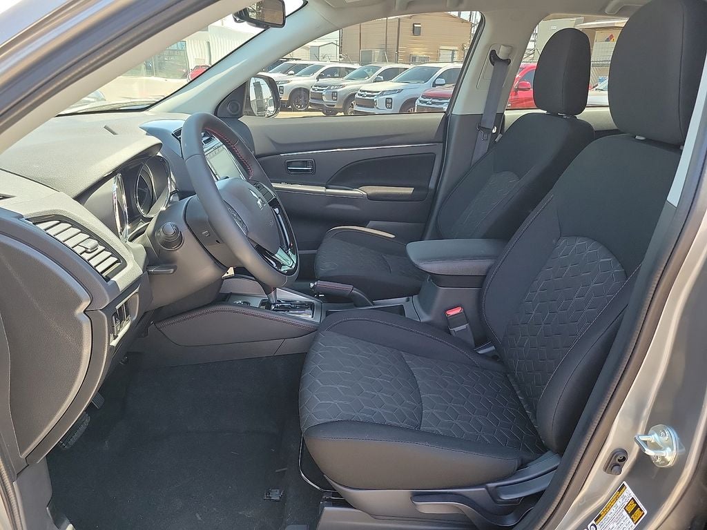 2026 Mitsubishi Outlander Sport 2.0 LE