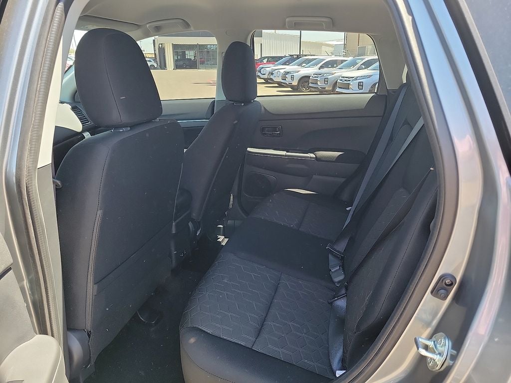 2026 Mitsubishi Outlander Sport 2.0 LE