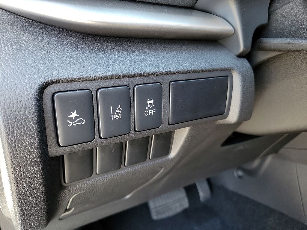 2026 Mitsubishi Eclipse Cross LE