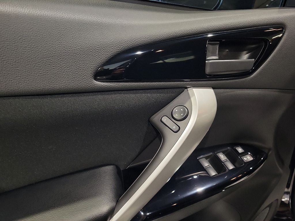 2026 Mitsubishi Eclipse Cross LE