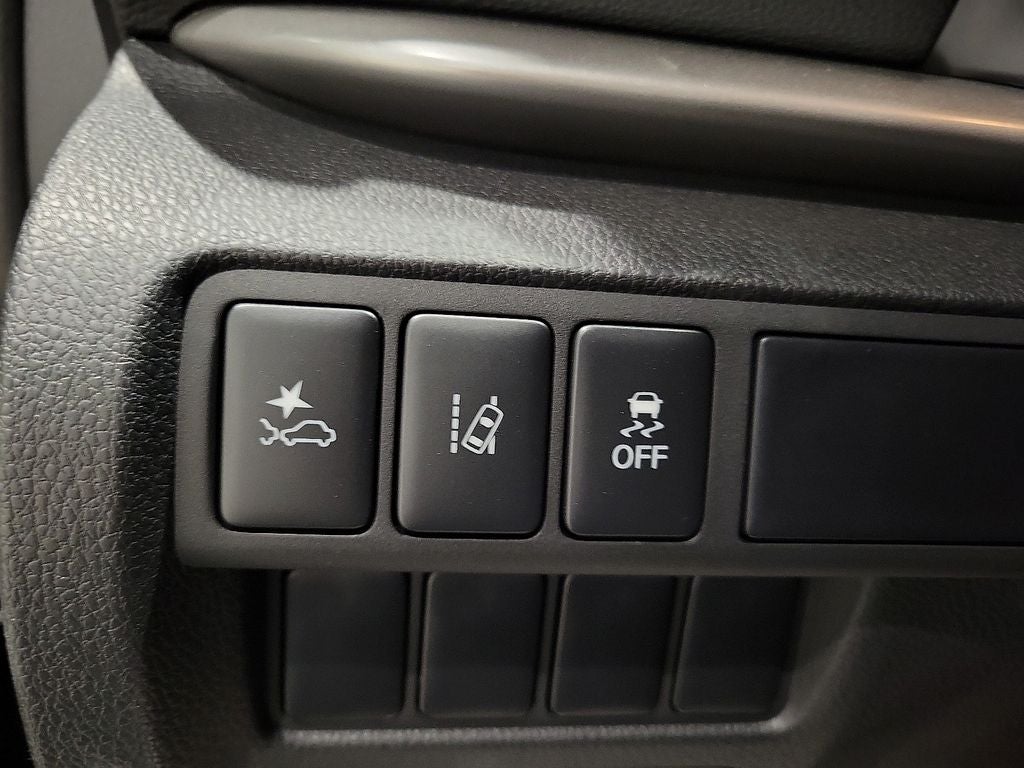 2026 Mitsubishi Eclipse Cross LE