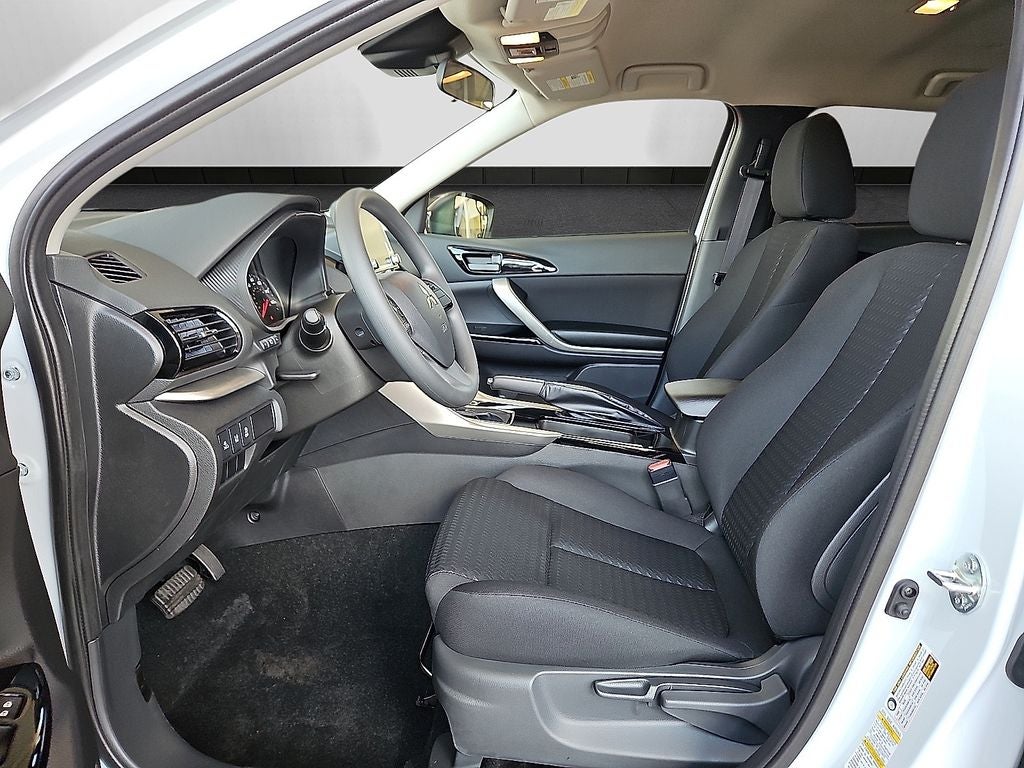 2026 Mitsubishi Eclipse Cross LE
