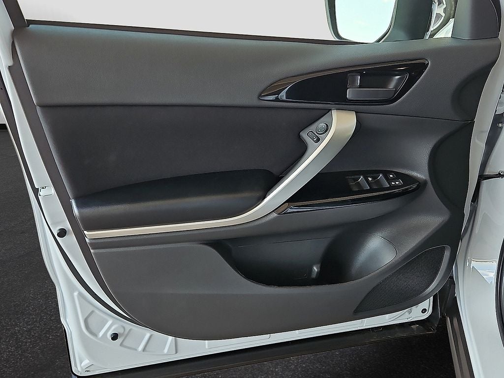 2026 Mitsubishi Eclipse Cross LE
