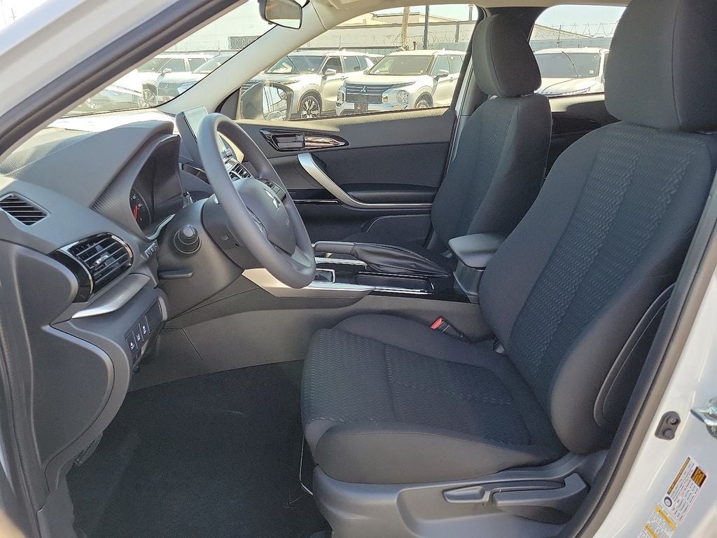 2026 Mitsubishi Eclipse Cross LE