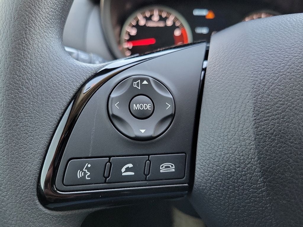 2026 Mitsubishi Eclipse Cross LE