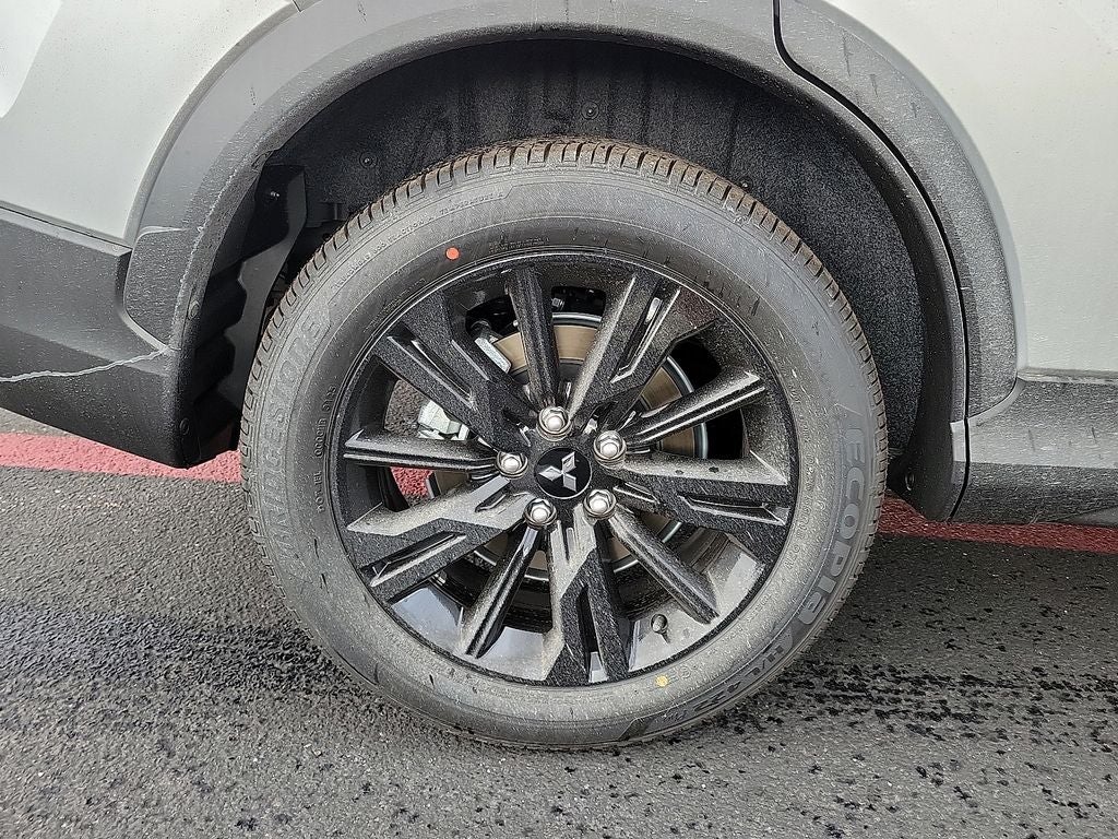 2026 Mitsubishi Eclipse Cross LE