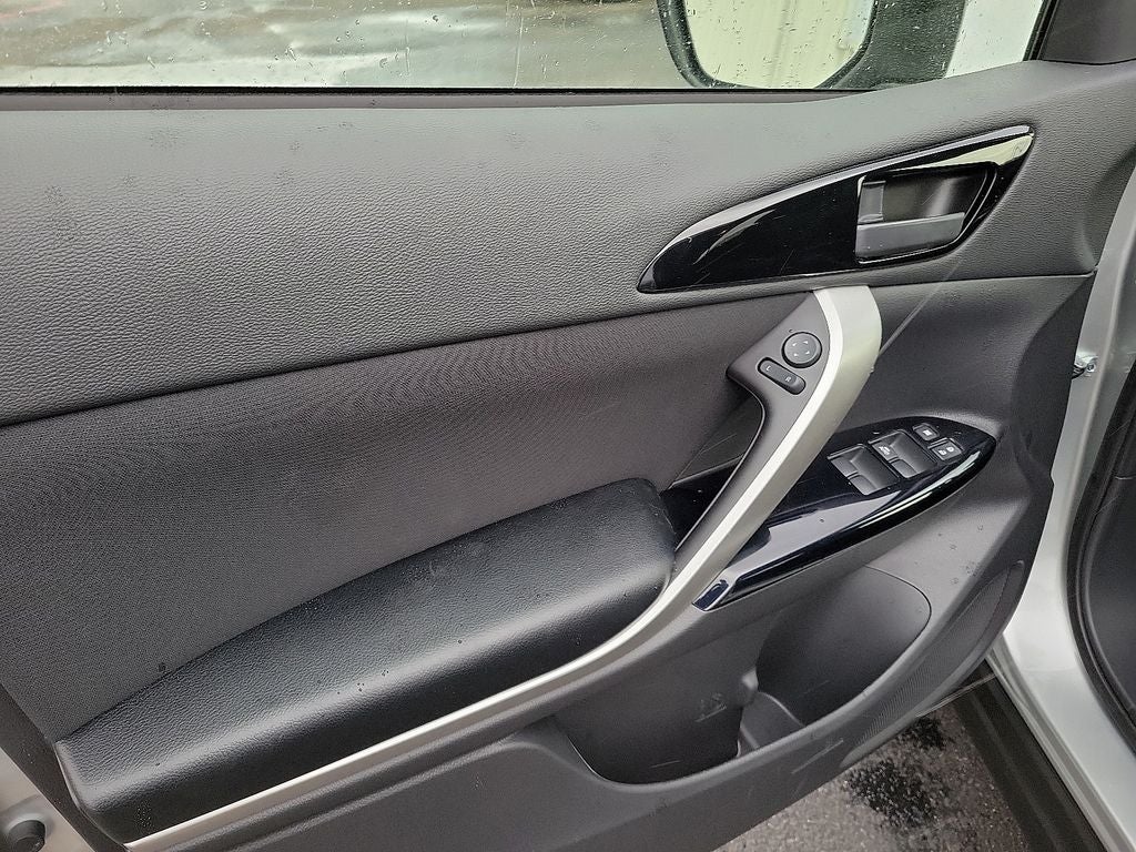 2026 Mitsubishi Eclipse Cross LE