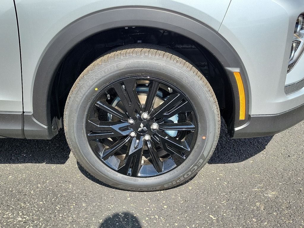 2026 Mitsubishi Eclipse Cross LE