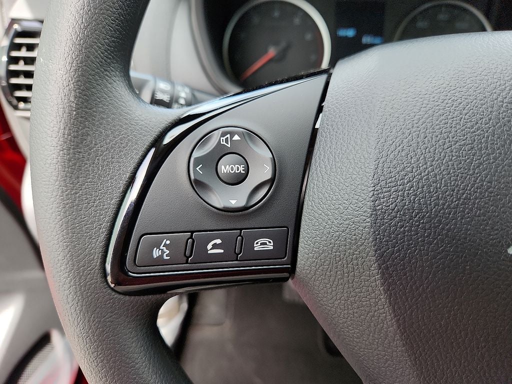 2025 Mitsubishi Eclipse Cross LE