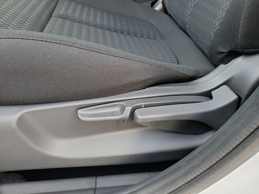 2026 Mitsubishi Eclipse Cross LE