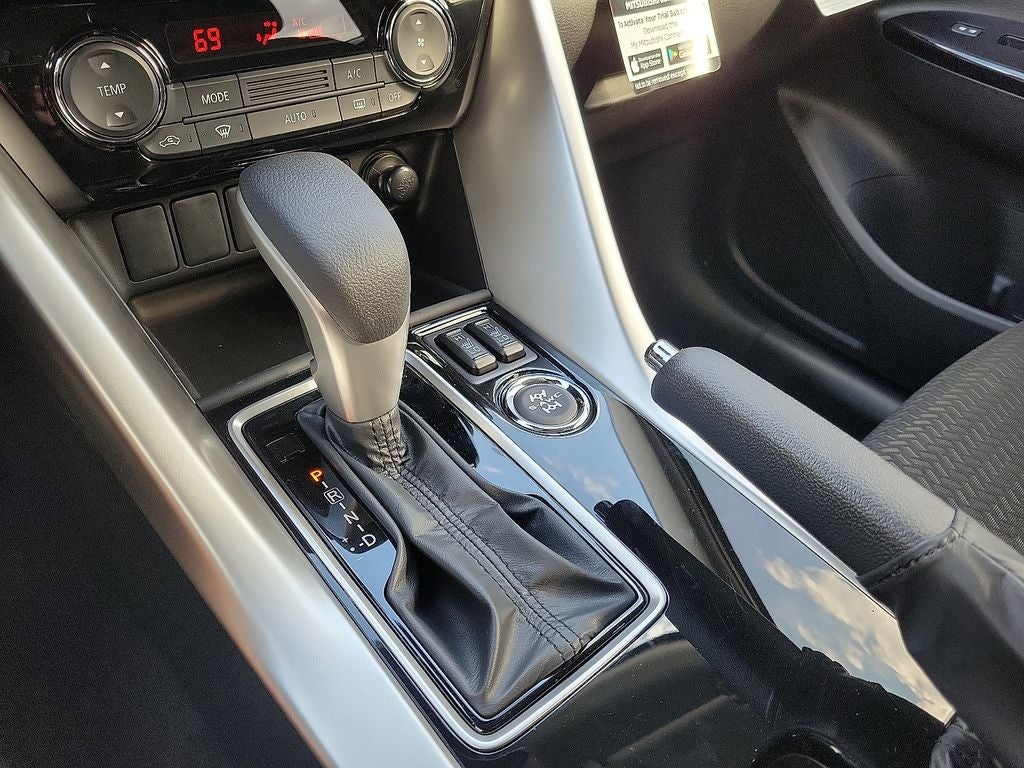 2026 Mitsubishi Eclipse Cross LE