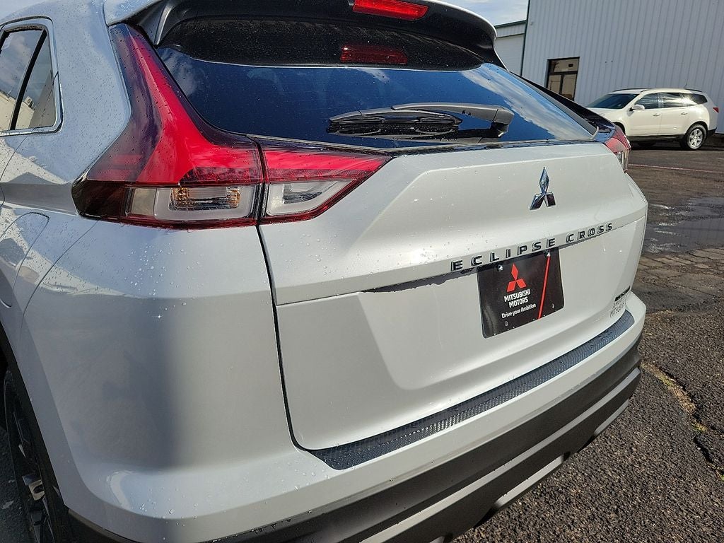 2026 Mitsubishi Eclipse Cross LE