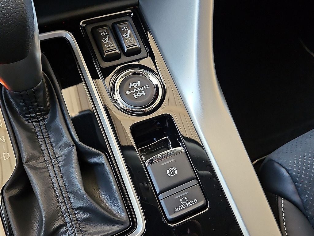 2026 Mitsubishi Eclipse Cross SE