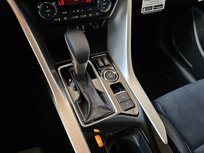 2026 Mitsubishi Eclipse Cross SE