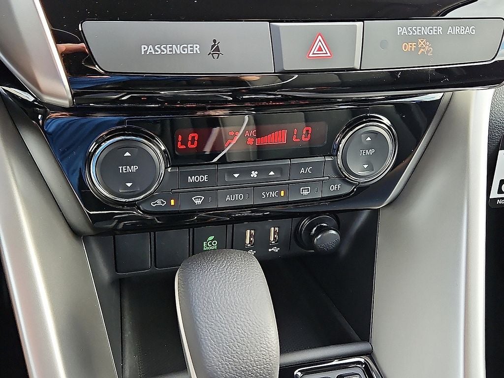 2026 Mitsubishi Eclipse Cross SE