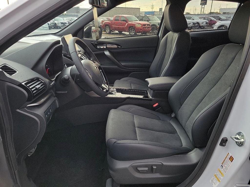 2025 Mitsubishi Eclipse Cross Black Edition