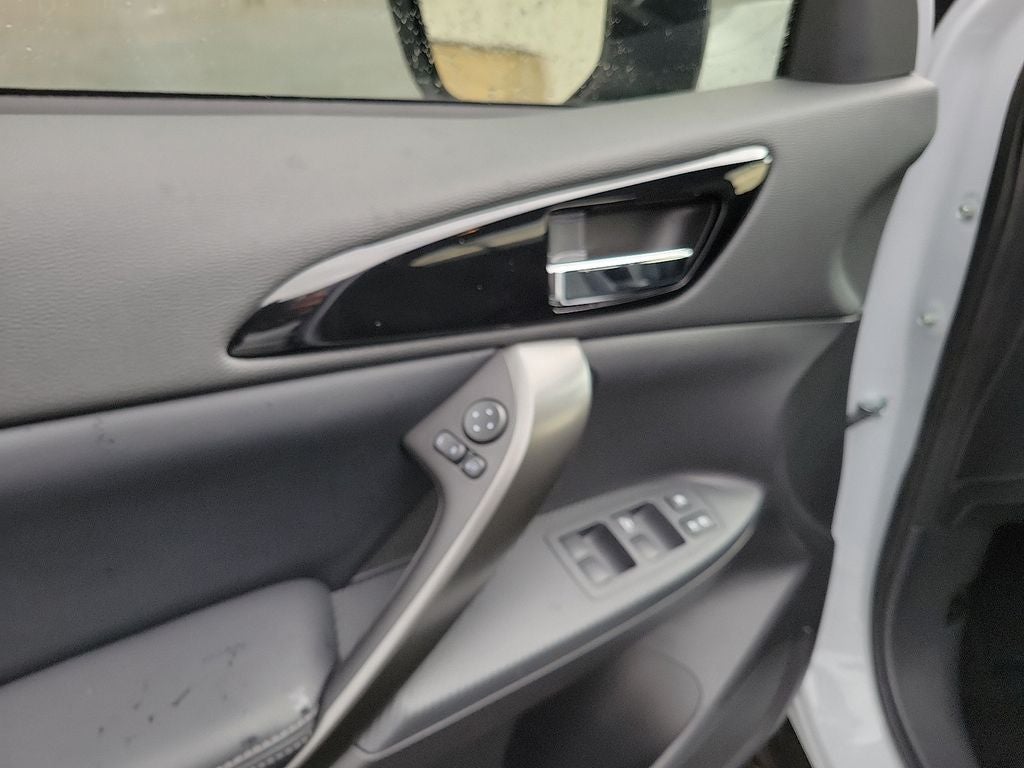 2025 Mitsubishi Eclipse Cross Black Edition