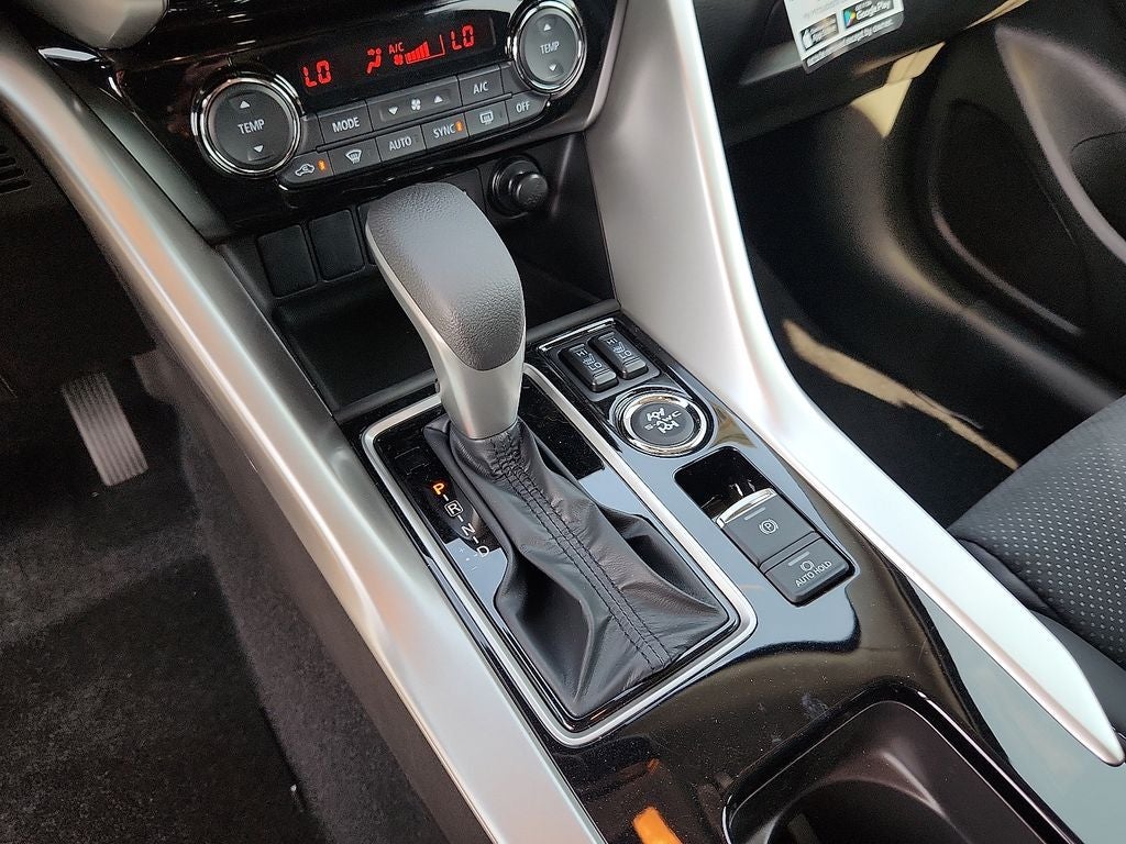 2025 Mitsubishi Eclipse Cross SE