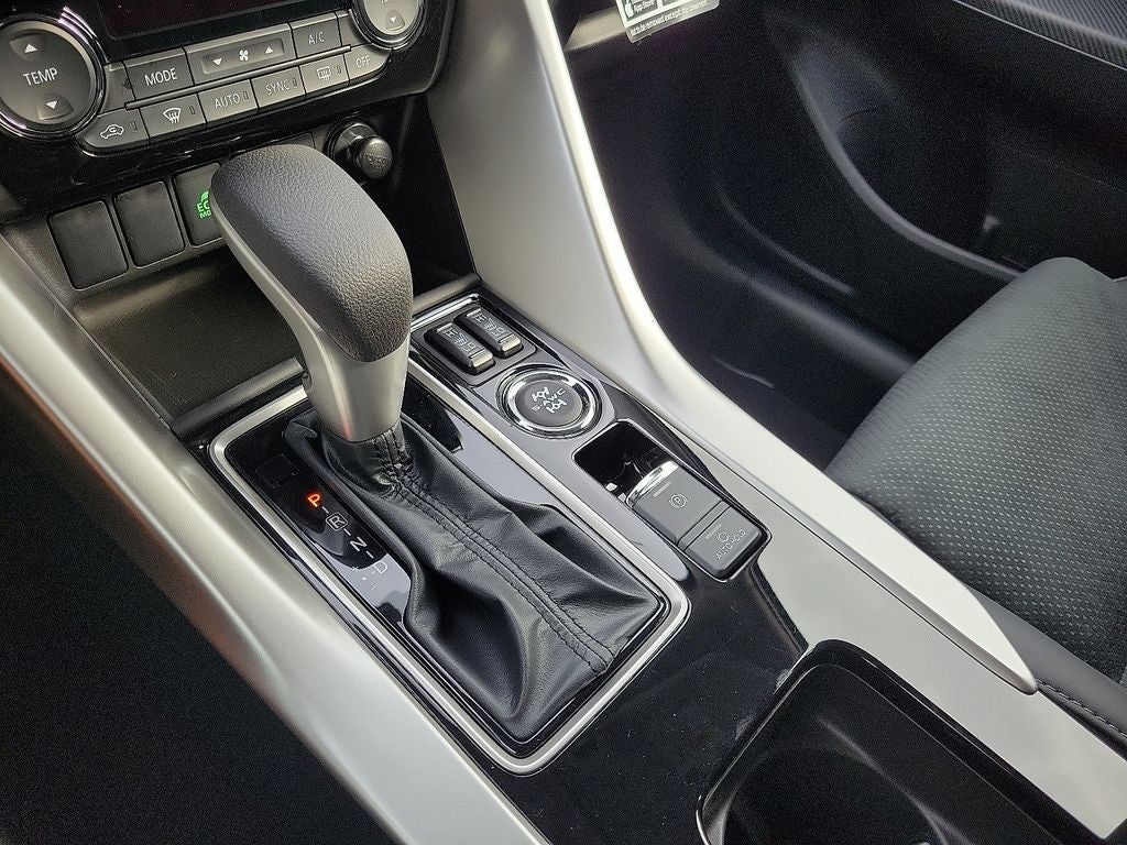 2026 Mitsubishi Eclipse Cross SE