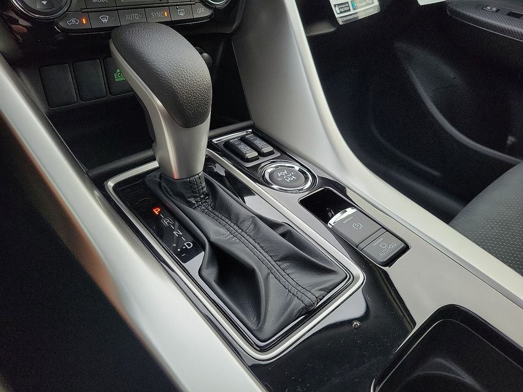 2026 Mitsubishi Eclipse Cross SE