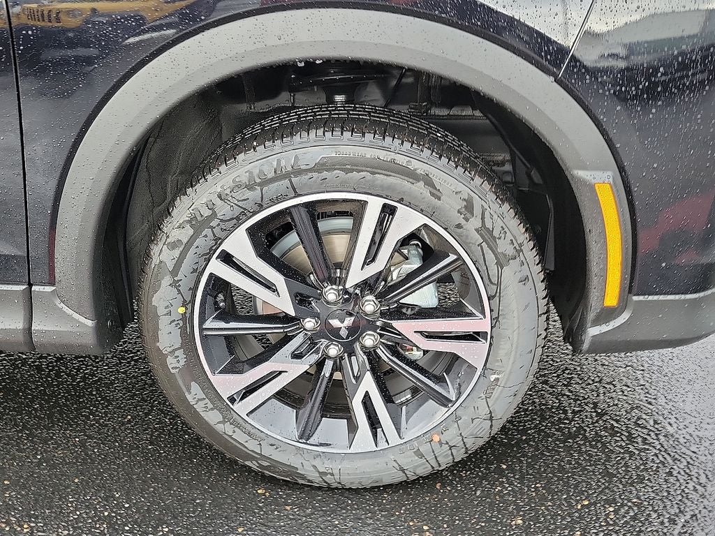 2026 Mitsubishi Eclipse Cross SE